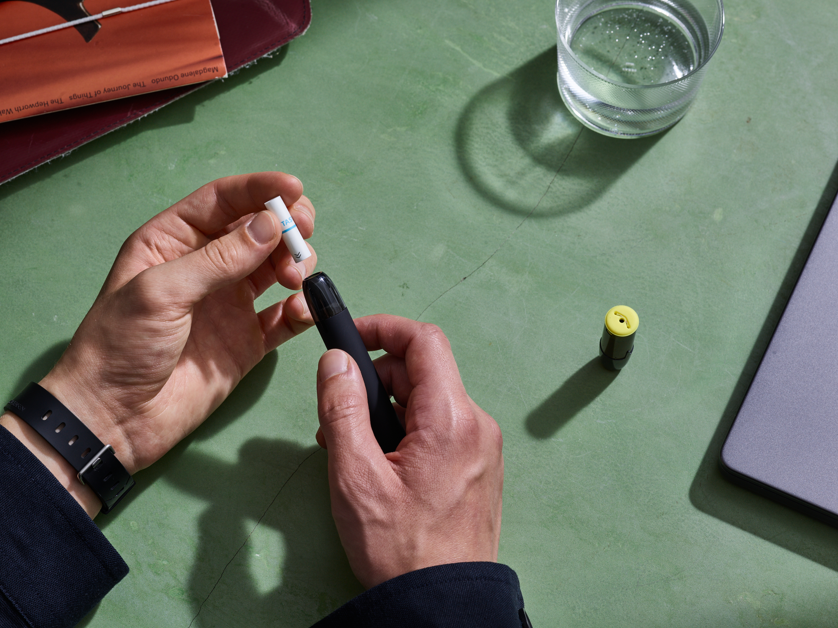 Inserting a Same Taste pod