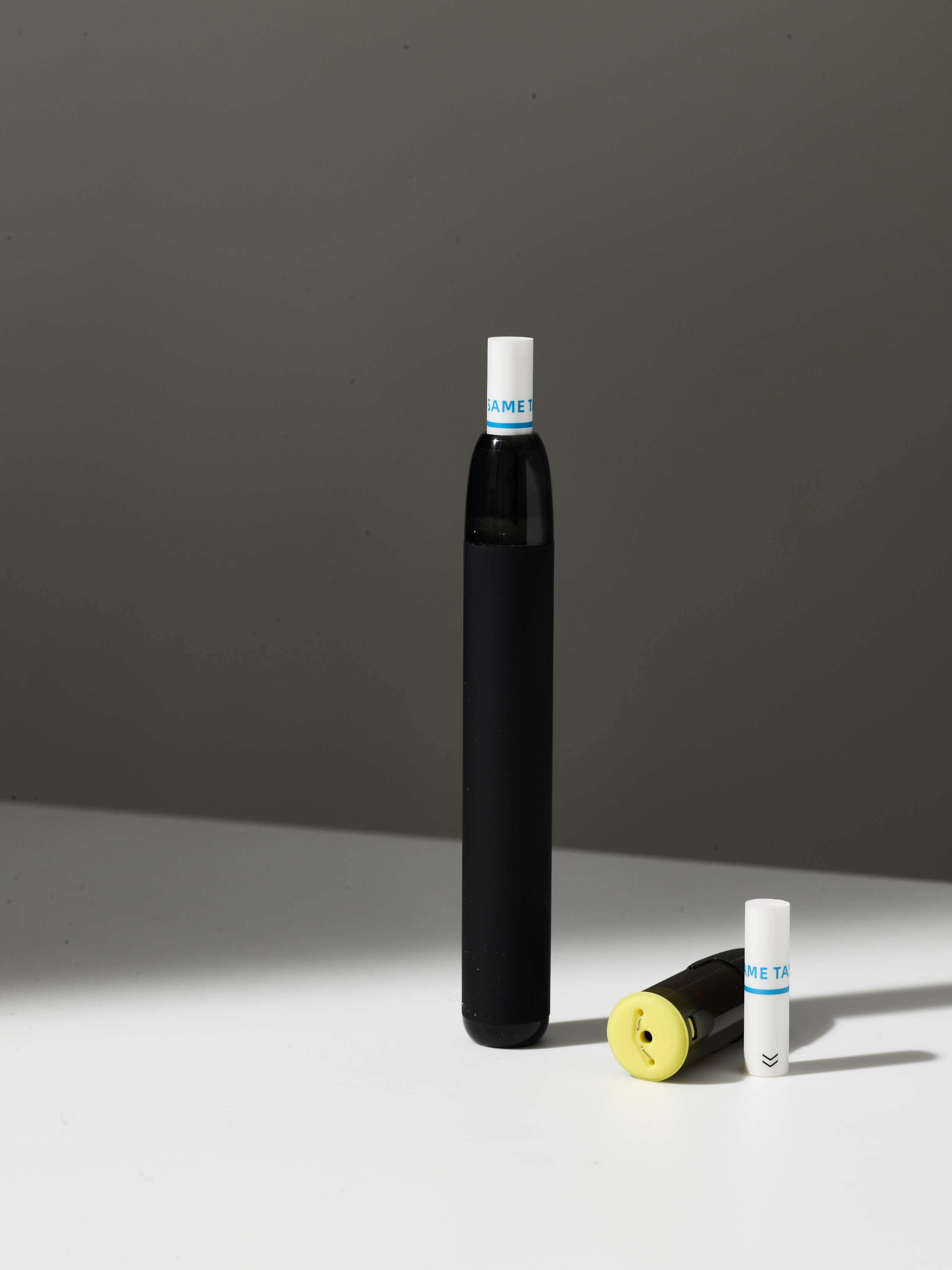 Same Taste device with pod